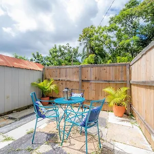  Apartment Seminole Heights - Foodie Capital Of